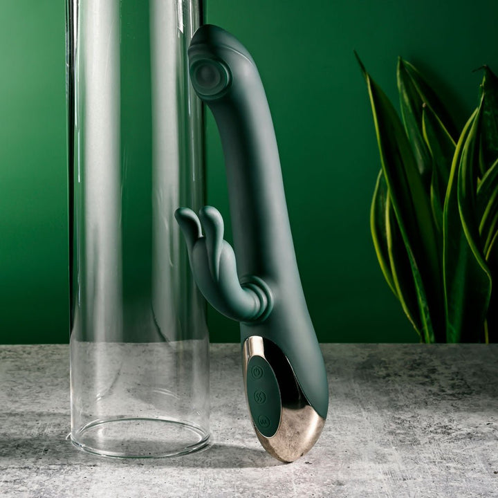 Evolved Rabbit Tap Tap - Vibrator with Tapping Tip - Green