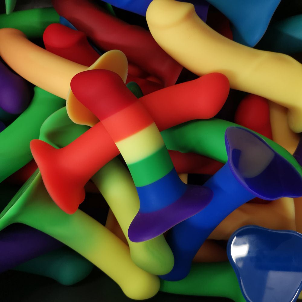 Fun Factory Amor Dildo - Rainbow