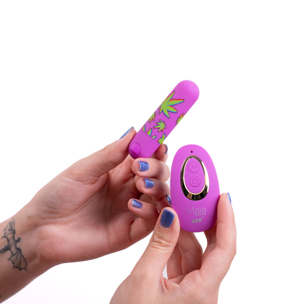 Maia Jessie 420 Bullet with Wireless Remote - Purple