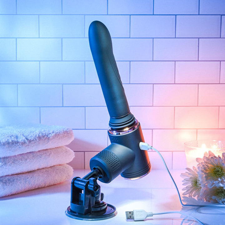 Evolved Too Hot to Handle - Thrusting Vibrator - Black
