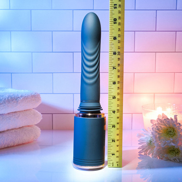 Evolved Too Hot to Handle - Thrusting Vibrator - Black