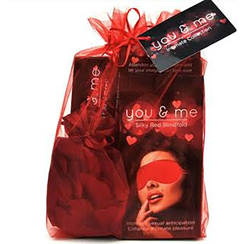 You And Me Lovers Bundle - Couples Game with Blindfold/Rose Petals
