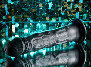 Black Dildos: Aesthetic Appeal, Material Safety, and Design Considerations