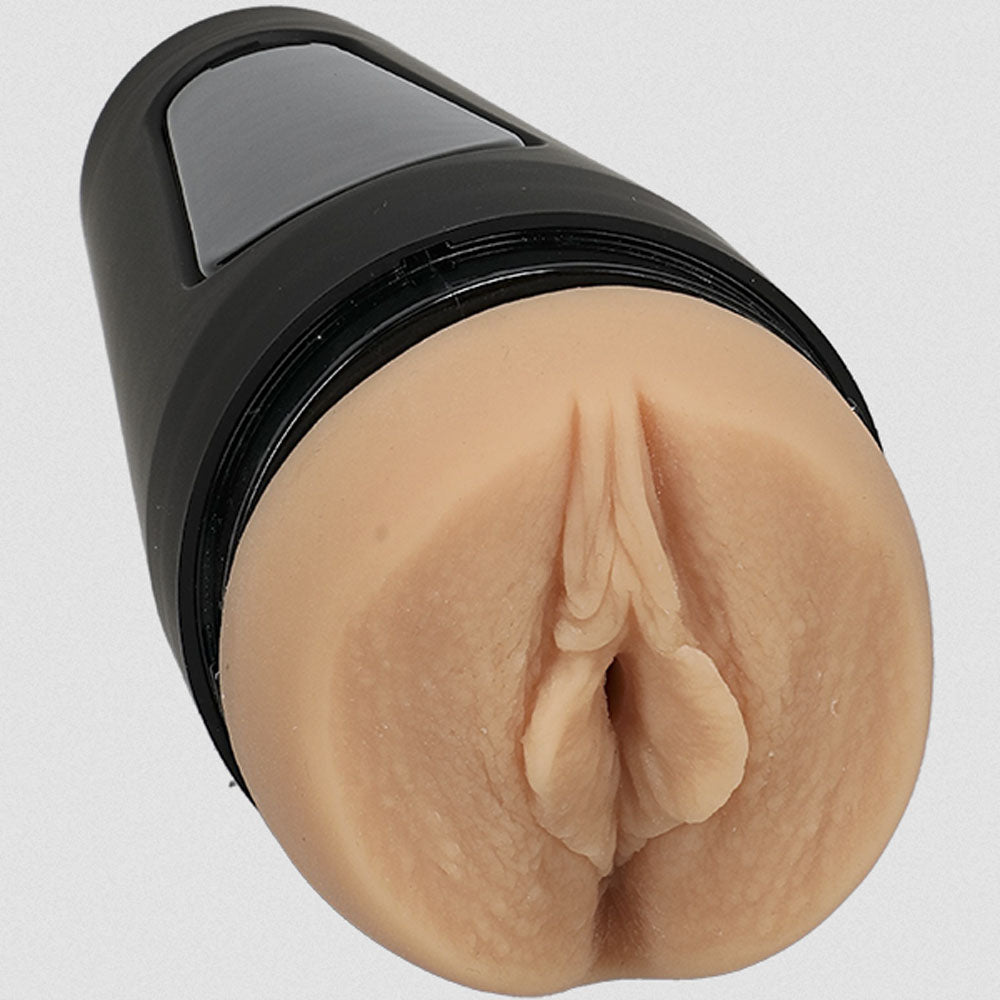 Main Squeeze - Leana Lovings - Flesh Vagina Stroker