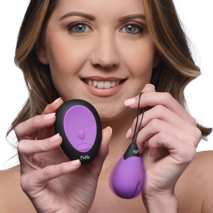 Bang! 10X Vibrating Egg with Wireless Remote - Purple Remote