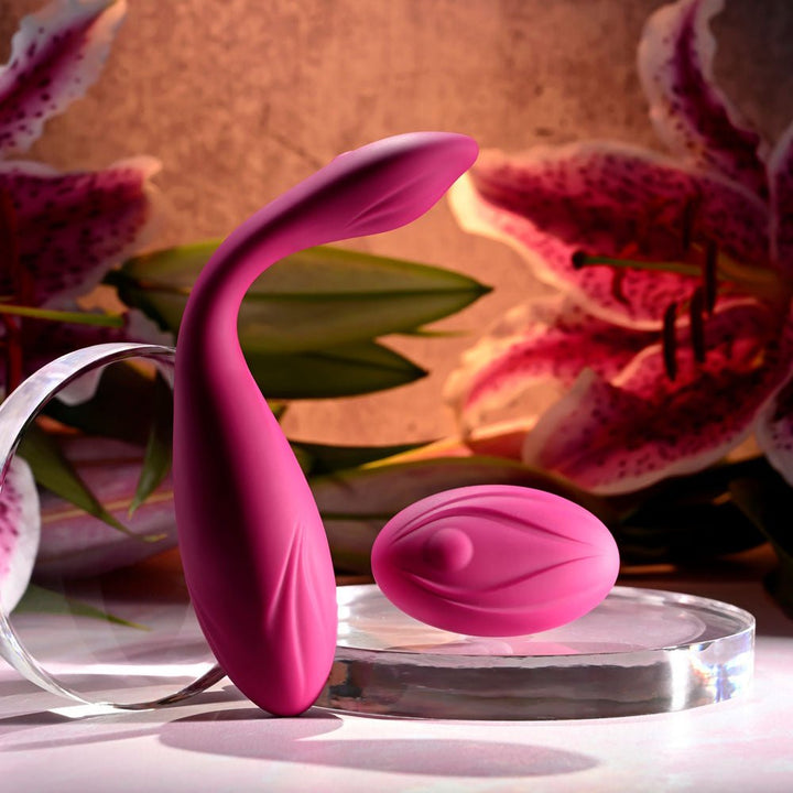 Evolved Cherry Pose  - Flexible & Posable Vibrator with Remote - Pink