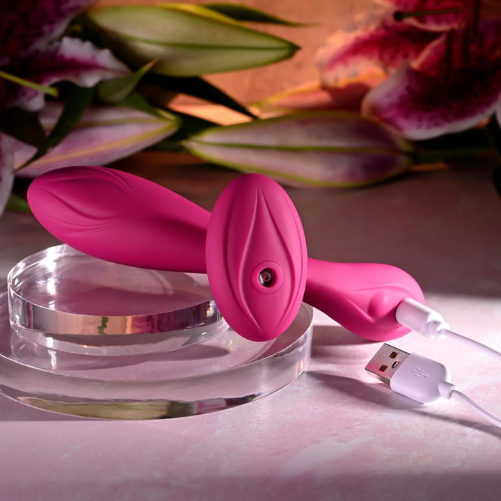 Evolved Cherry Pose  - Flexible & Posable Vibrator with Remote - Pink
