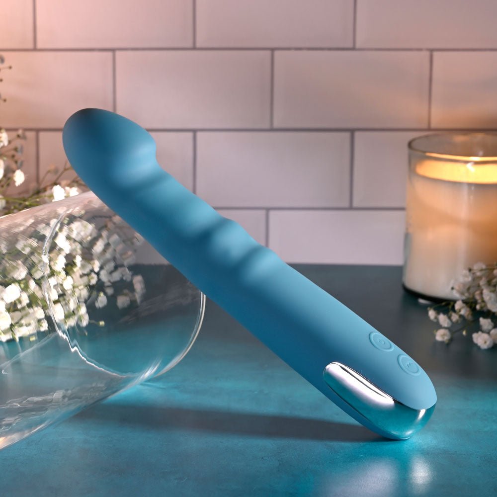 Evolved Queen of All Trades - Thrusting Rotating Vibrator - Blue