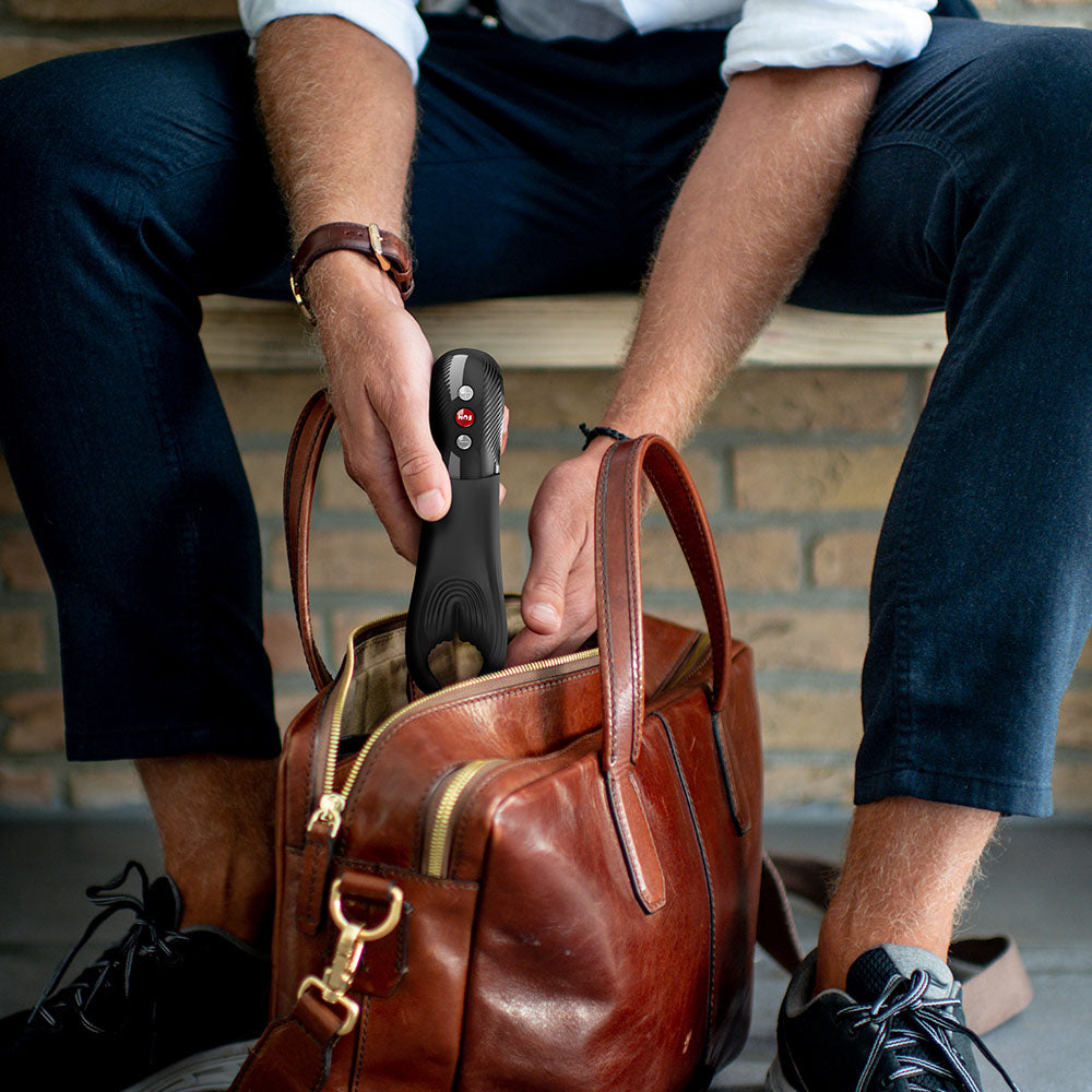 Fun Factory Manta Unixex Vibrator - Black