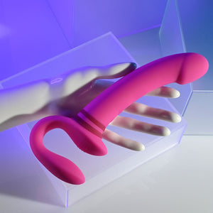 Gender X Sharing Is Caring Strapless Dildo - Pink