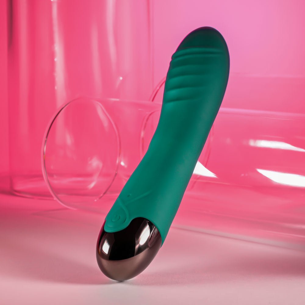 Gender X Pirouette Twirling Vibrator - Green