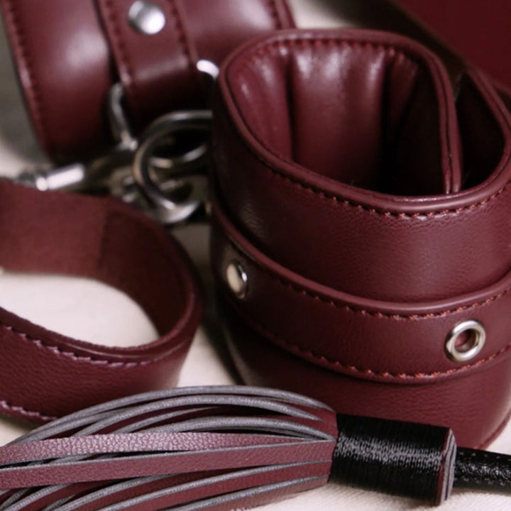 abbie x Normal The Kink Bondage Kit