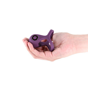 InYa Valiant Vibrating Cock Ring - Berry