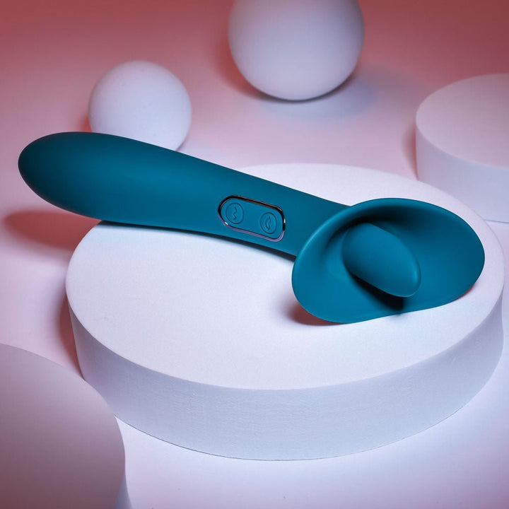 Playboy Pleasure True Indulgence Vibe with Flicking Tip - Teal