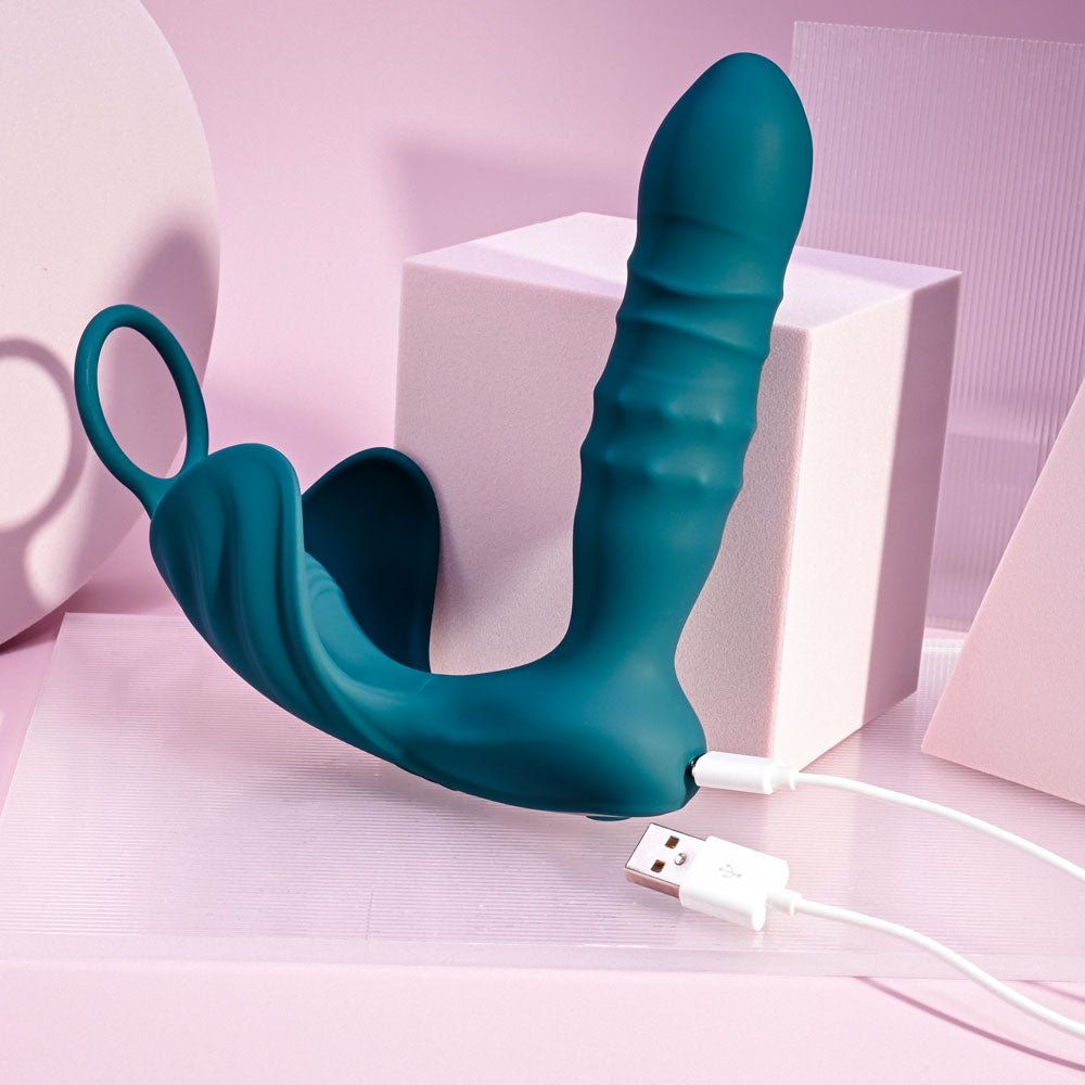 Playboy Pleasure Bring It On - Thrusting Butt Plug With Cock Ring