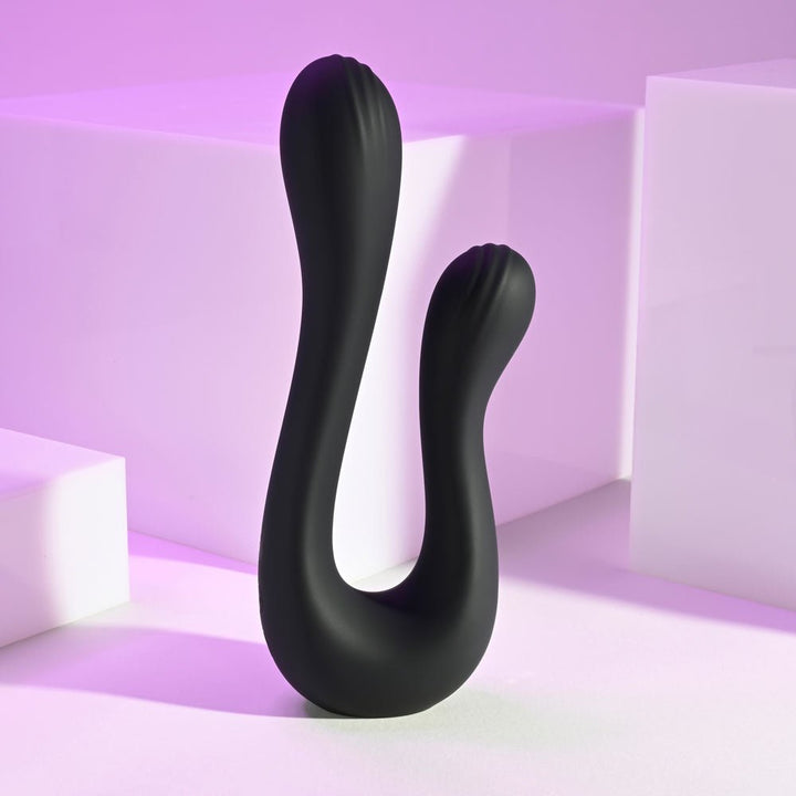 Playboy Pleasure The Swan - Dual Ended Vibrator - Black