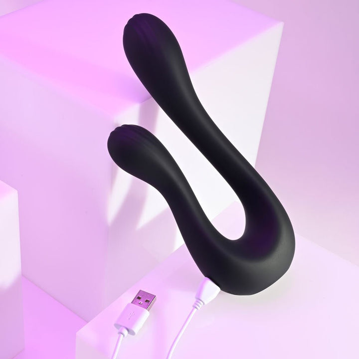 Playboy Pleasure The Swan - Dual Ended Vibrator - Black