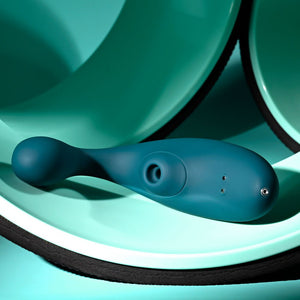 Playboy Pleasure Charmer - Vibrator with Clitoral Suction - Blue