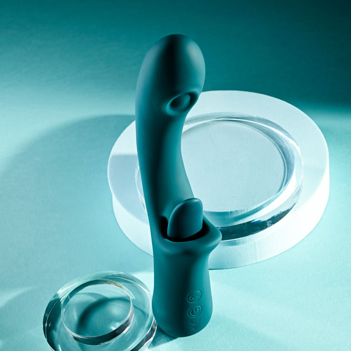 Playboy Pleasure Harmony - Vibrator with Clitoral Flicker - Blue