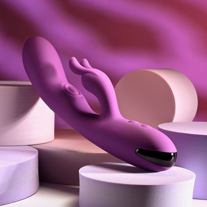 Playboy Pleasure Busy Bunny  - Rabbit Vibrator with Tapping Shaft - Purple