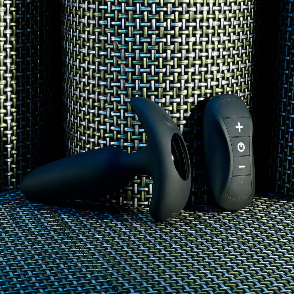 Selopa Black Beauty - Vibrating Butt Plug With Wireless Remote