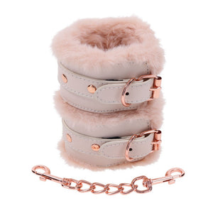 Sex & Mischief Peaches n CreaMe Fur Handcuffs - Peach