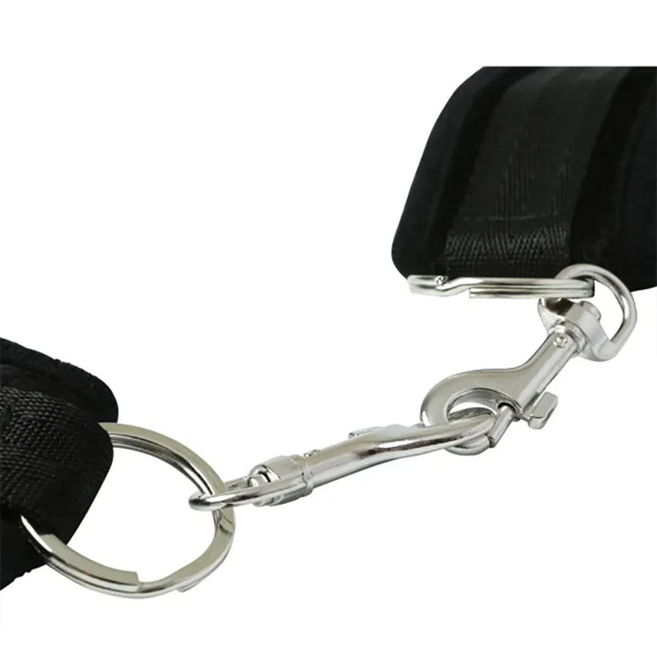 Sex & Mischief Beginner's Handcuffs - Black