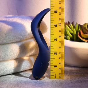 Zero Tolerance Cup 'Em Vibrating Cock Ring - Blue