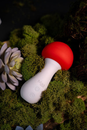 Maia Shroomie - Mushroom Shaped Vibrator -Red/White