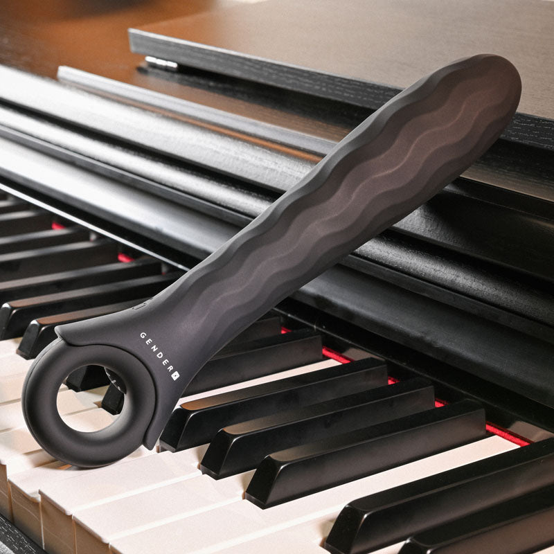 Gender X POWERHOUSE - Black 21.6cm Vibrator